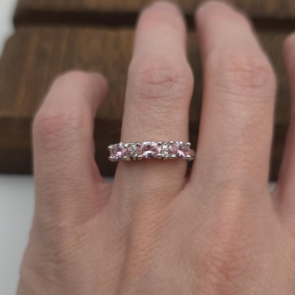 Size 7 Sterling Silver Pink And Clear Cubic Zirconia Gems Ring A788